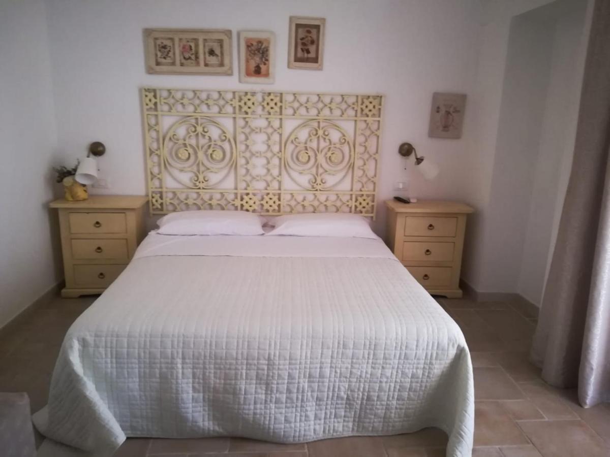 Albaetramonto Bed & Breakfast Cozze Exterior foto